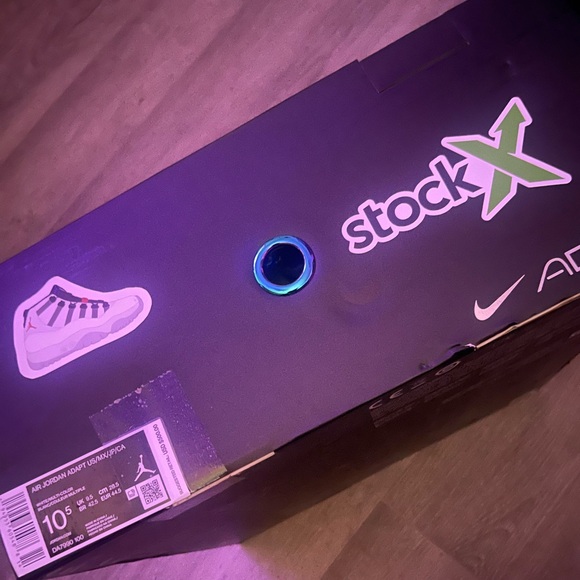 Air jordan 11 adapt - Picture 3 of 10